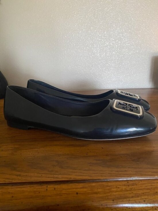 Tory Burch - Picture 3 of 3